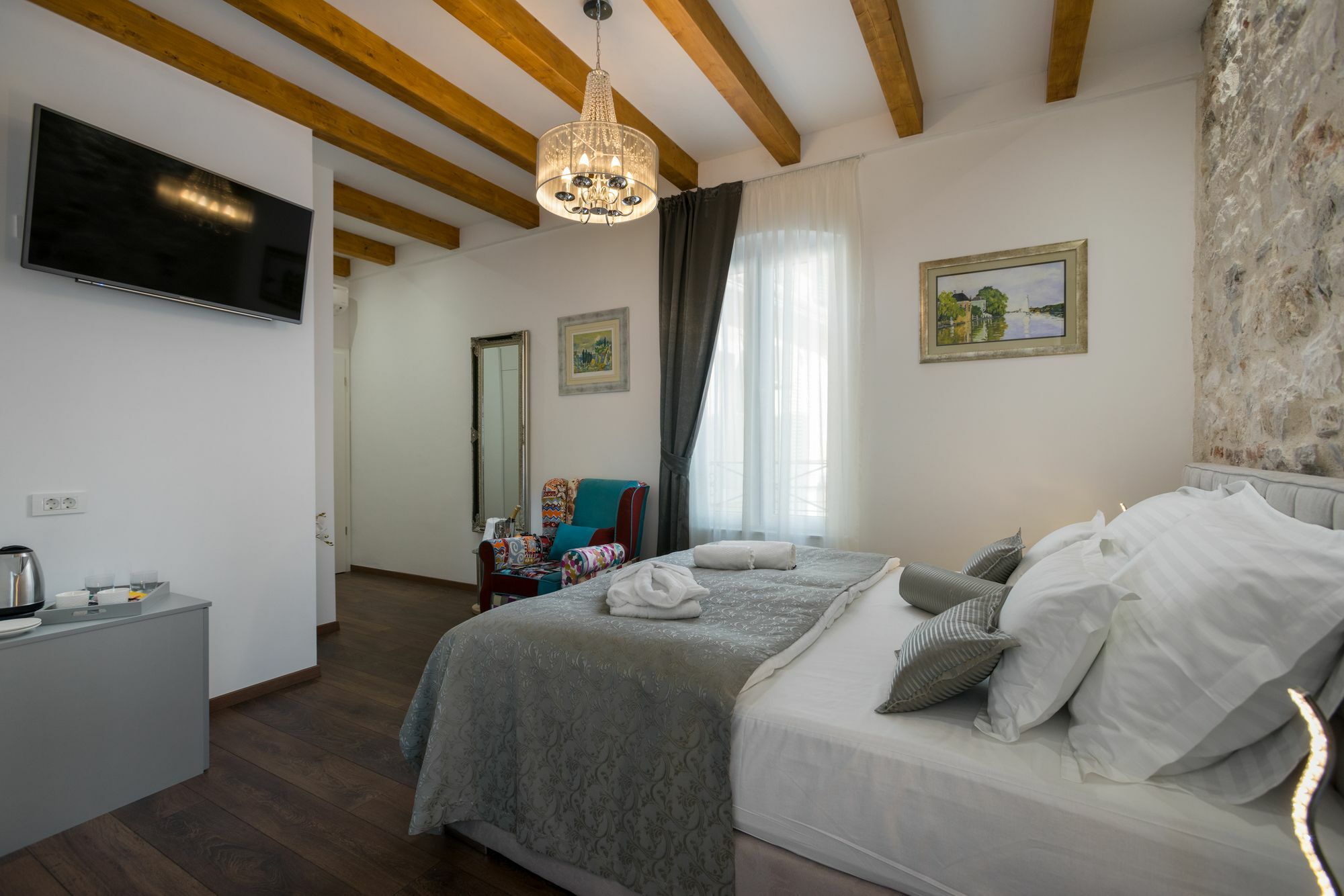 سبليت Id Regal Residence المظهر الخارجي الصورة