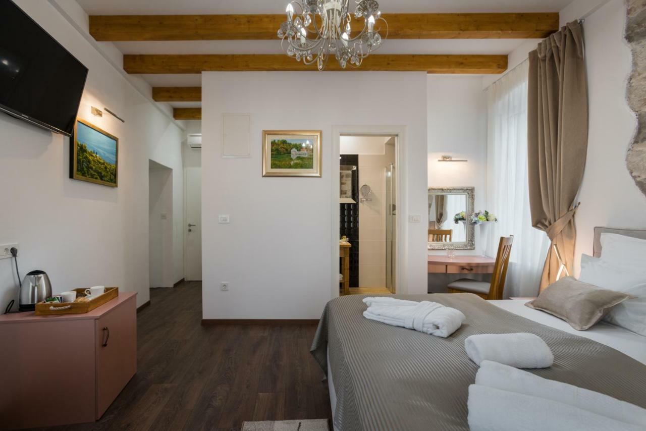 سبليت Id Regal Residence المظهر الخارجي الصورة
